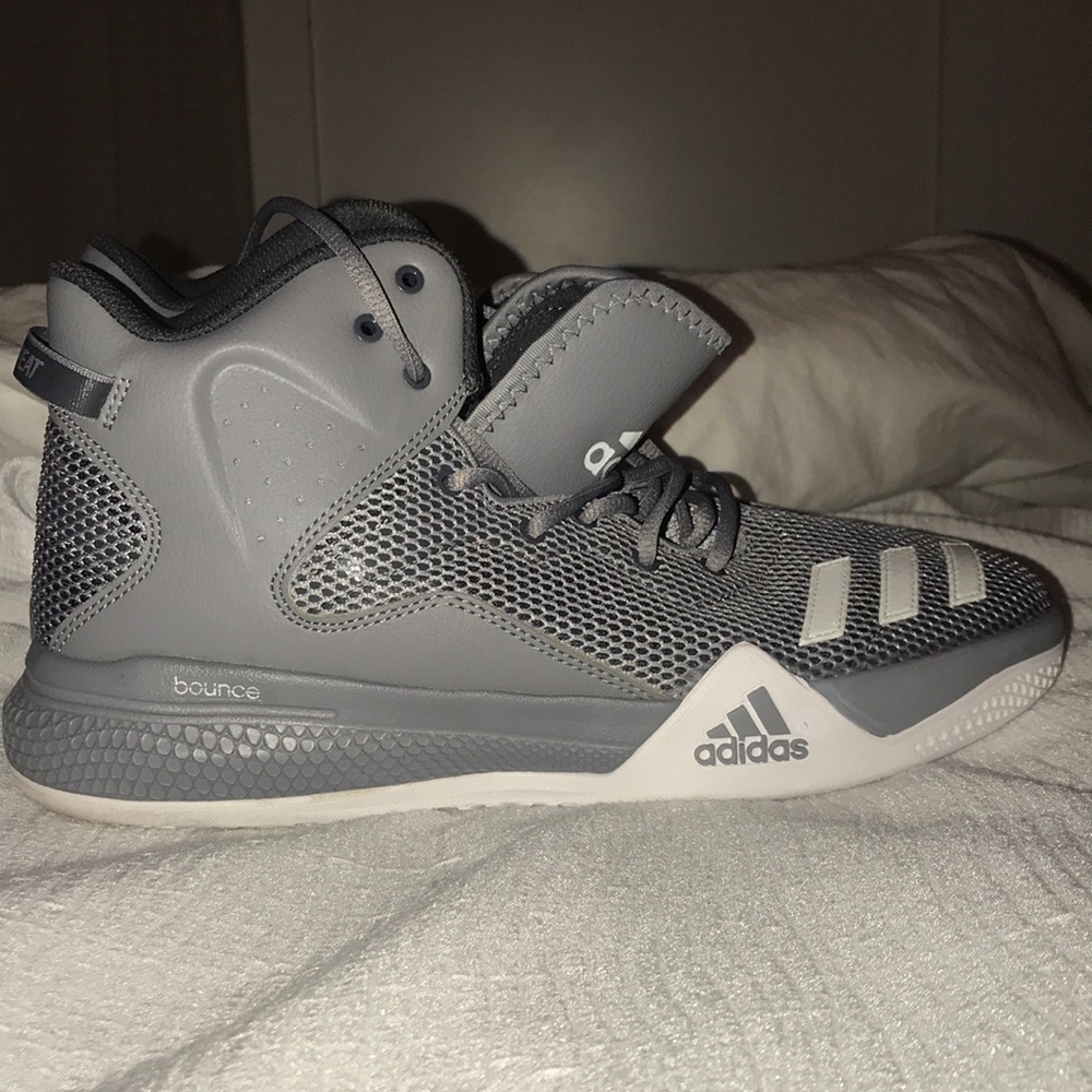Men’s Adidas Sneakers